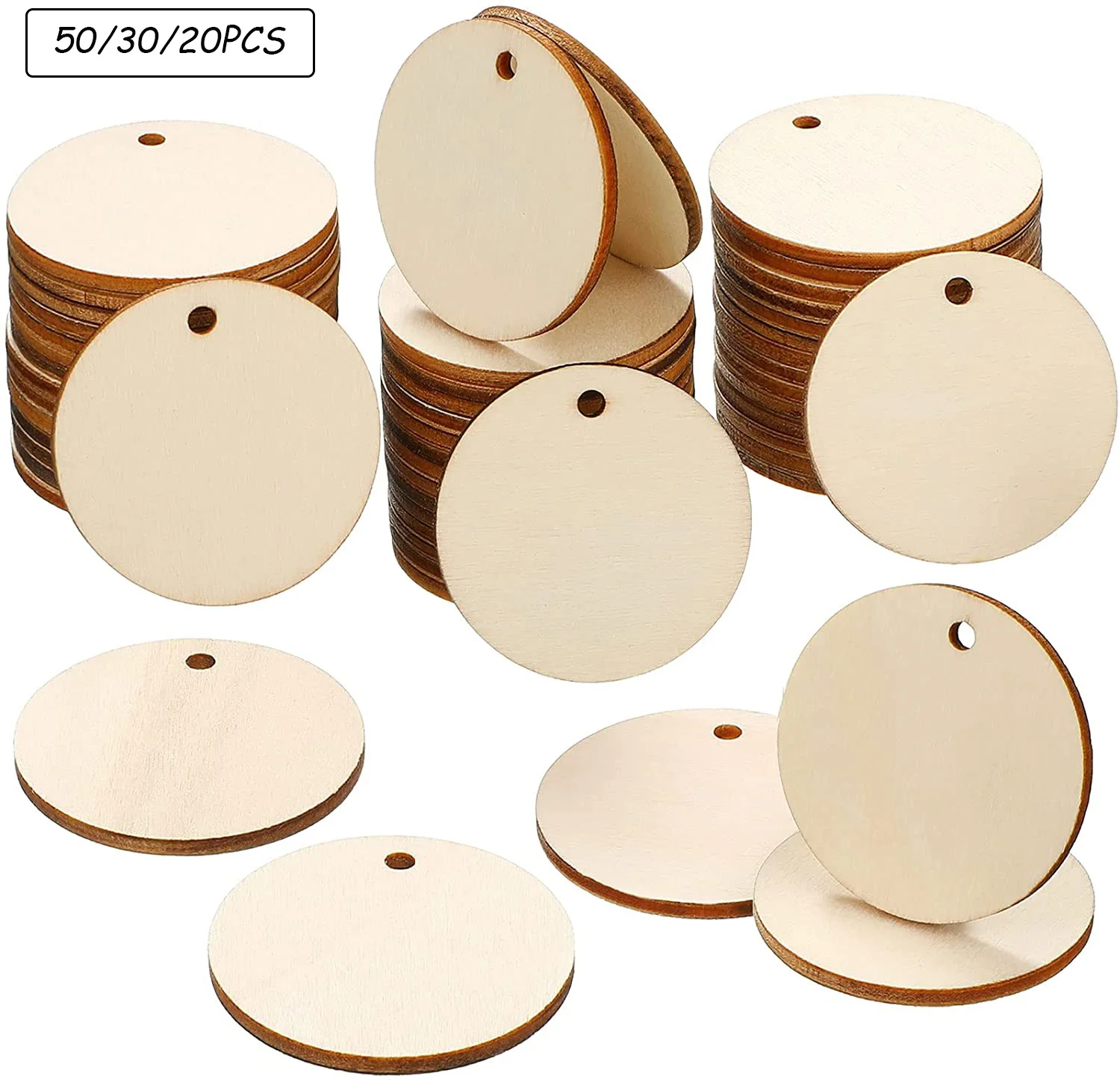 Lembrancinha de Casamento: Ideias que Encantam sem Estourar o Orçamento Fatias de madeira natural para tags e decoracao